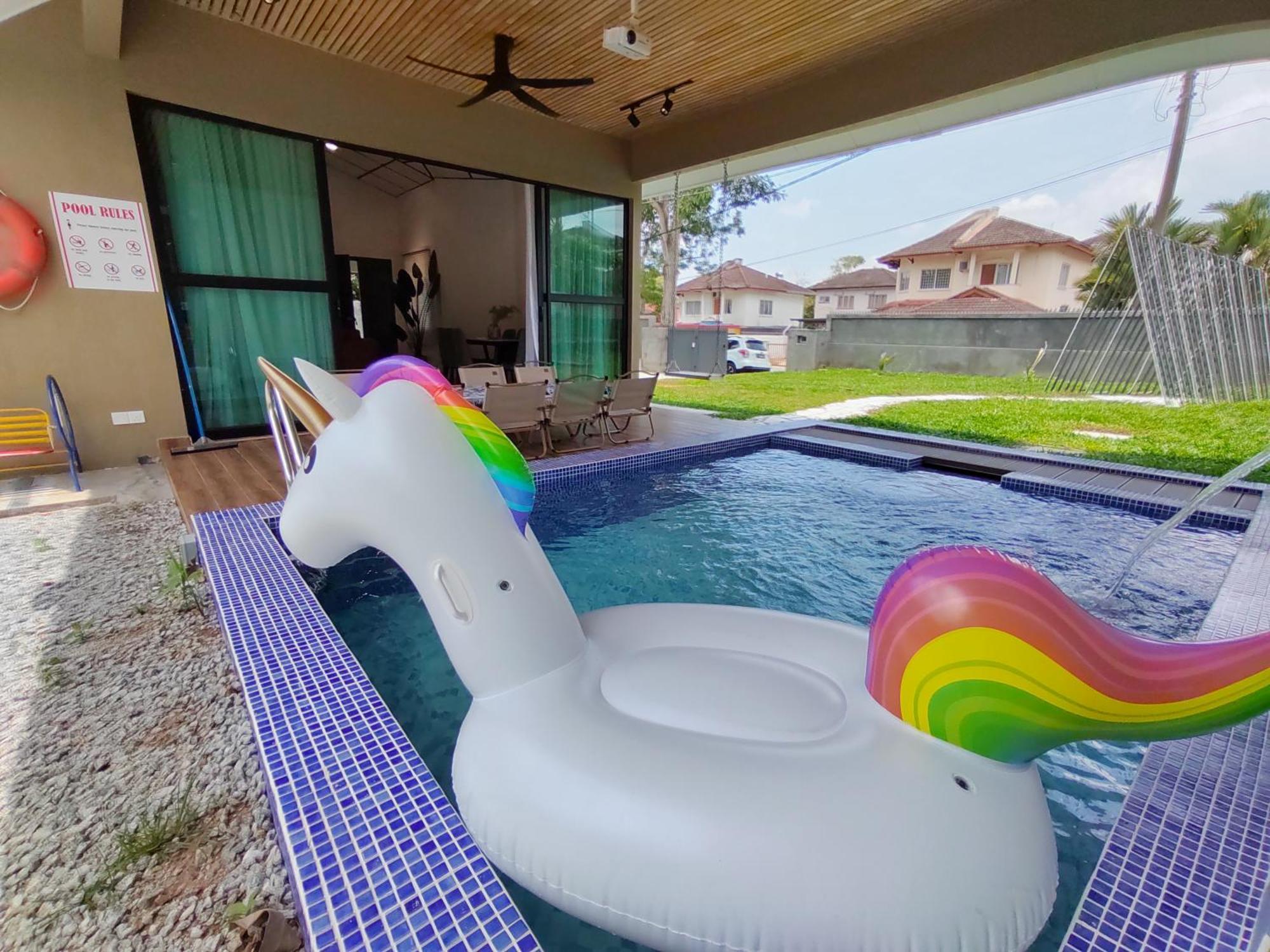 Luxpro Luxury Villa / Seremban 2 / Private Swimming Pool Exterior photo